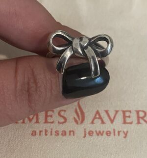 James Avery Retired Bow Ring Size 7.5